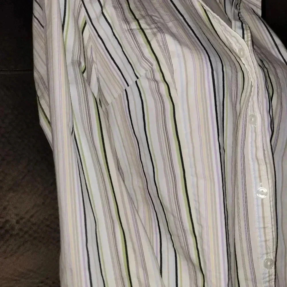 George Stretch Ladies button down - Picture 2 of 9